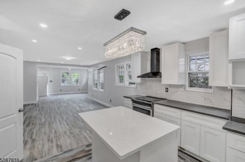 16 Dayton Cres, Bernardsville NJ  07924-2704 exterior