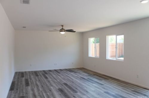 931 18th St, Oroville, CA 95965-4162