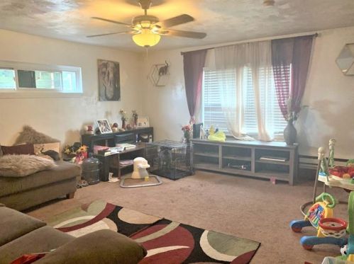 2300 Walnut St, Mckeesport PA  15132-2806 exterior