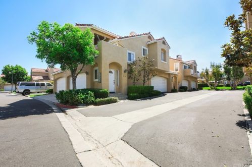 2338 Paseo Circulo, Tustin, CA 92782-9019