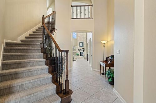 618 Emma Loop, Austin TX 78737-1457 exterior