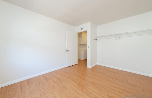 11325 Camarosa Cir, San Diego CA 92126-1621 exterior