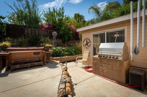 151 Ralph Rd, Lake Elsinore CA  92530-1836 exterior