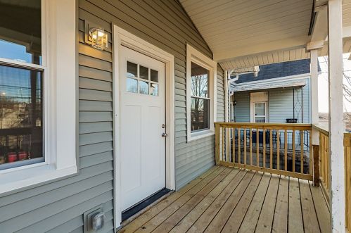 12 Garrison Ave, Newport, KY 41075-2408