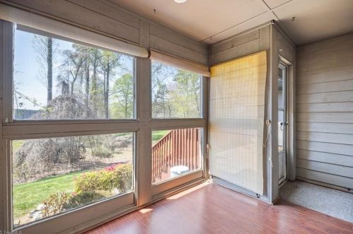 3046 Laurel Springs Dr, Greensboro NC  27410-9346 exterior