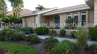 30 Tropicana Dr, Punta Gorda FL  33950-5049 exterior