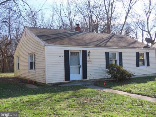 308 Howell Dr, New Castle, DE 19720-7702