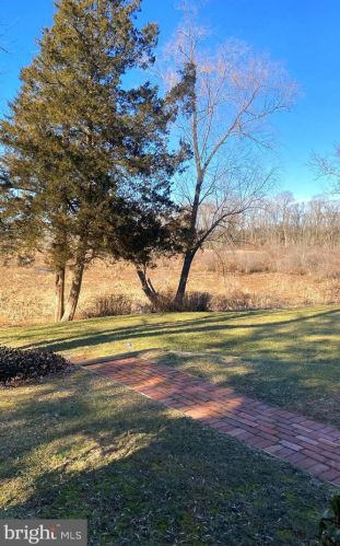 482 Landing St, Lumberton Township NJ  08048-1136 exterior