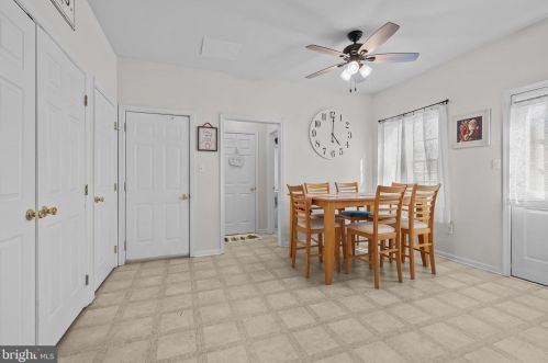 106 Marble House Dr, Bear DE  19701-4028 exterior