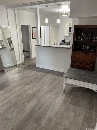 488 41 St, Oakland CA 94609-2466 exterior