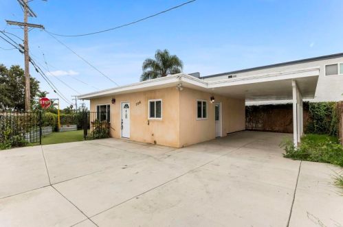 704 Citrus Ave, Vista, CA 92084-5044
