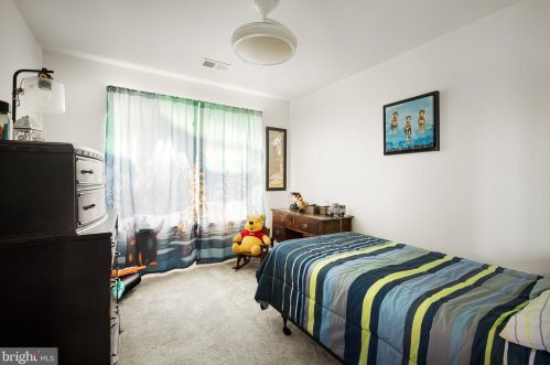 144 Colonial Dr, Charles Town WV  25414-4497 exterior