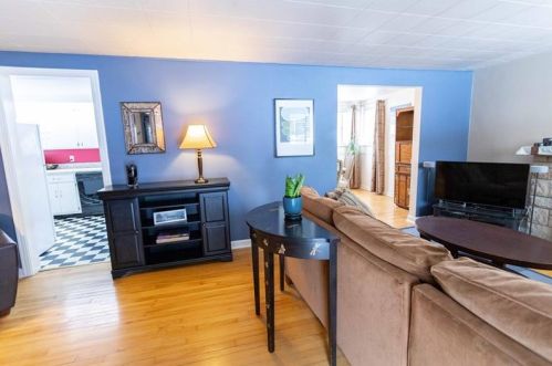 106 Virginia Ave, Pittsburgh, PA 15215-3227