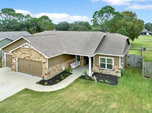259 Mossy Meadow Dr, West Columbia, TX 77486-9693