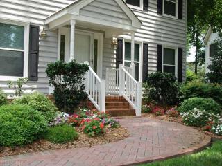 1004 Cuervo Ct, Chesapeake, VA 23322-8053