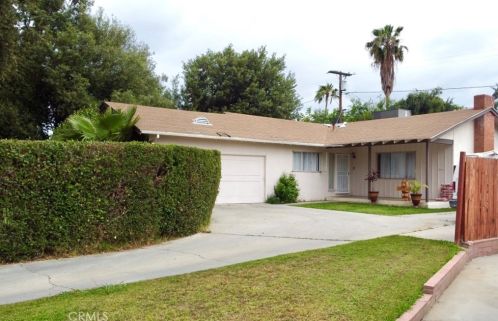 2944 Ronald St, Riverside CA  92506-4150 exterior