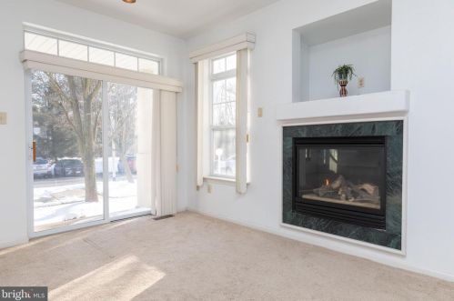 807 Dresher Woods Dr, Dresher PA  19025-1528 exterior