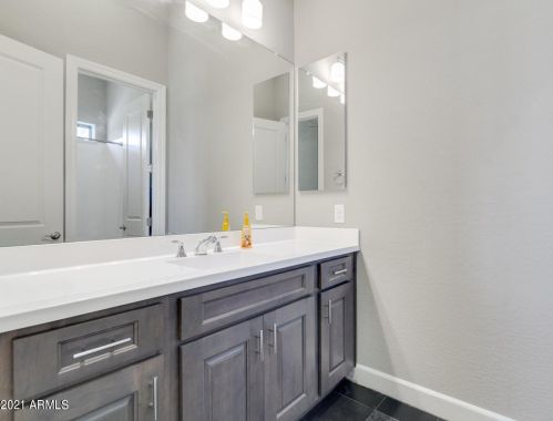 2507 Vallejo Dr, Gilbert AZ  85298 exterior