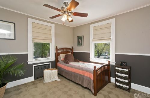 23 Bounty St, Metuchen NJ  08840-2501 exterior