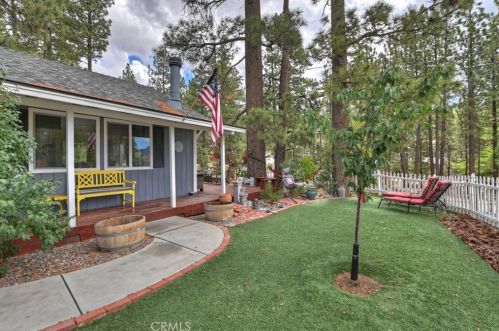 1081 Eagle Mountain Dr, Big Bear City CA  92314-9522 exterior