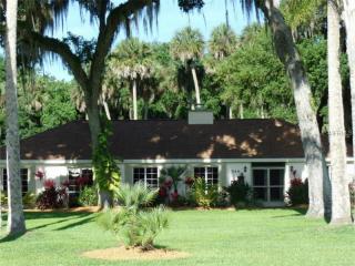 544 Stone Island Rd, Deltona, FL 32725-2427