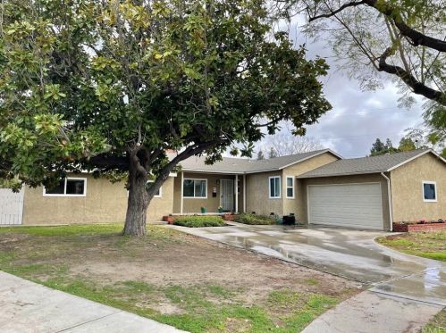 1415 Gary Pl, Anaheim, CA 92805-5732