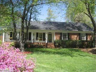 3710 Hobbs Rd, Greensboro, NC 27410-2814