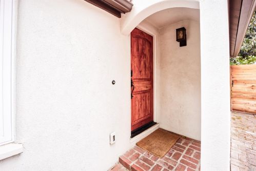 1119 Slater St, Santa Rosa, CA 95404-3328