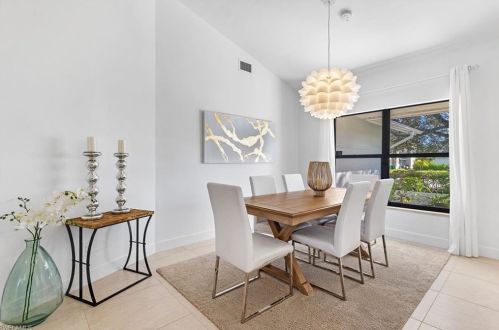 2516 Kings Lake Blvd, Naples FL  34112-5400 exterior