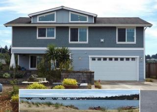 255 Fayette St, Waldport, OR 97394-9686