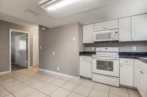 7109 64 St, Pinellas Park FL  33781-4031 exterior