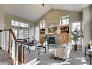 6995 Yverdon Ct, Victoria, MN 55386-3707