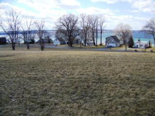 5740 Sunset Ct, Romulus, NY 14541-9788