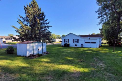 711 Prairie St, Mauston, WI 53948-1737