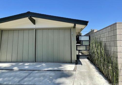 7119 Metz St, Long Beach, CA 90808-4349