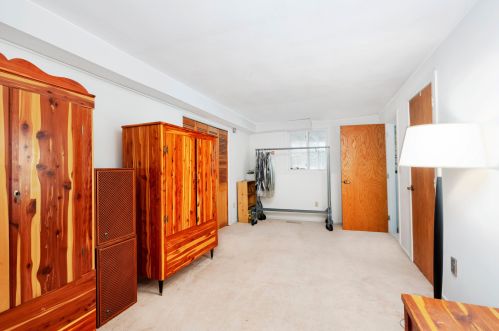 5 Kipford Way, Nashua NH 03063-1504 exterior