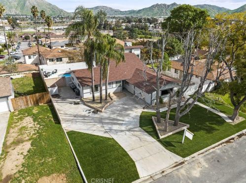 2660 Maryknoll Dr, Colton CA  92324-3712 exterior