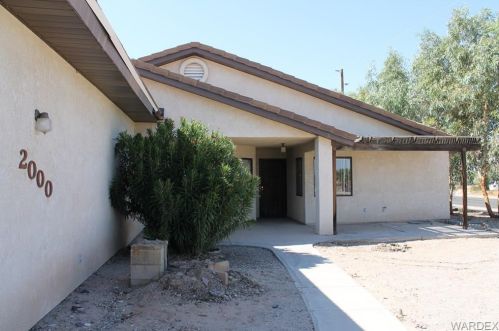 2000 Mountain View Cv, Bullhead City, AZ 86426-9276