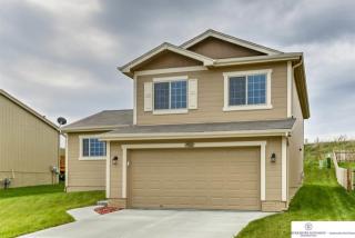 7922 190 Ave, Omaha NE  68135-3561 exterior