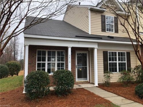 5416 Strasburg Dr, Greensboro, NC 27407-6482