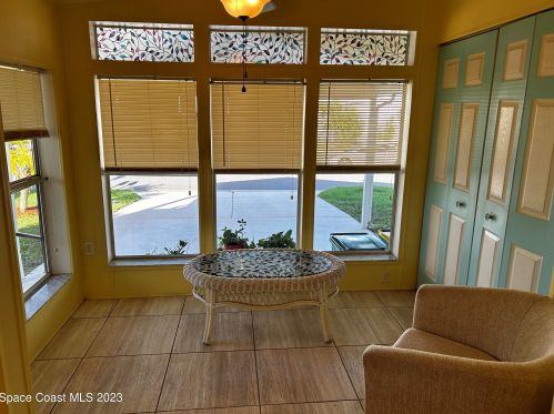 817 Oriole Cir, Sebastian FL  32976-7520 exterior