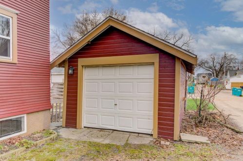 200 6th St, Otisco MN  56093-3320 exterior