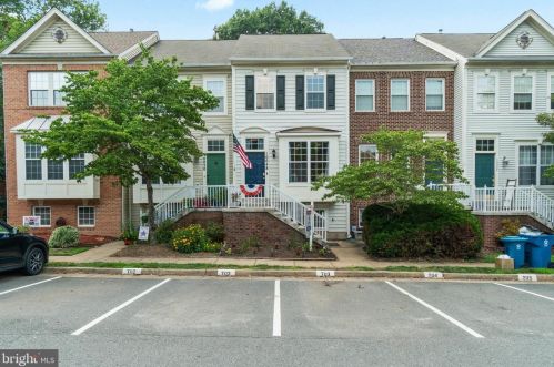 10048 Moxleys Ford Ln, Bristow, VA 20136-3001