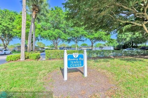 2622 13th St, Delray Beach FL  33445-1327 exterior