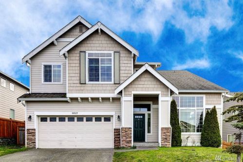 16527 42nd Ave, Lynnwood, WA 98037-9033