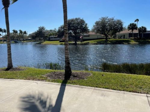 6064 Towncenter Cir, Naples FL  34119-9556 exterior