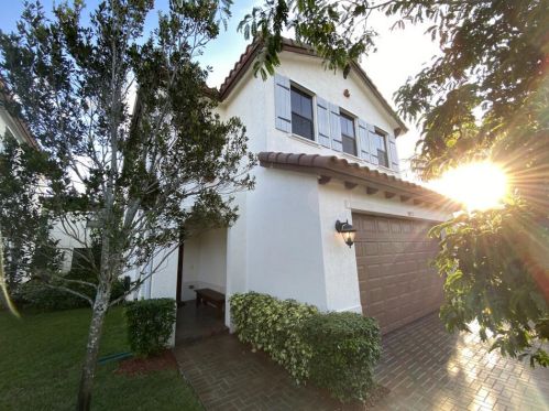 9052 38th St, Hollywood, FL 33025-7356