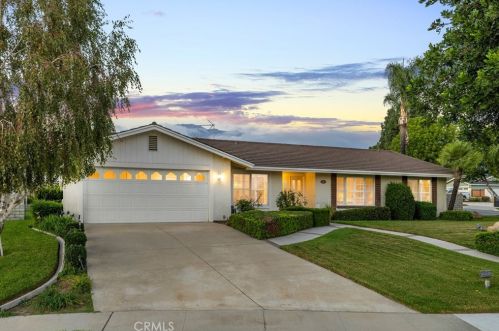 425 Winston Way, Upland CA  91786-2323 exterior