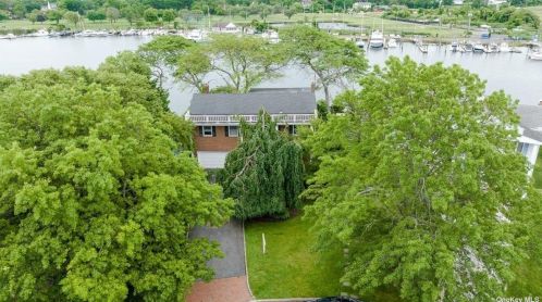 85 Harborview, Meadowmere Park, NY 11559-1911