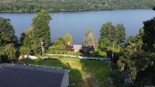 1394 Route 292, Whaley Lake NY  12531-5501 exterior